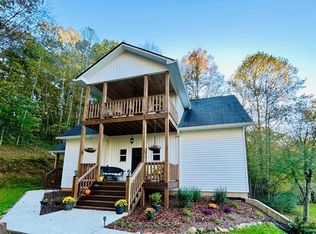2001 Big Creek Rd, Ellijay, GA 30536