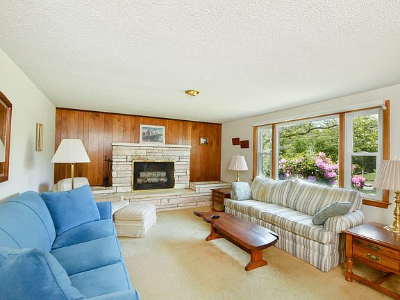 5th image of 873 E Falmouth Highway