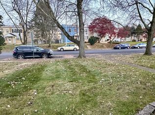 966 Wedgewood Dr, Lansdale, PA 19446