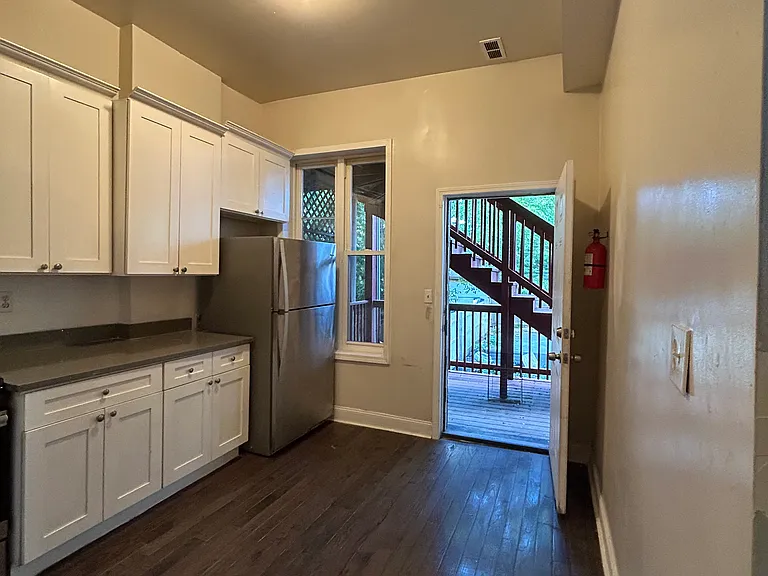 1529 S Homan Ave #2 — Photo 19