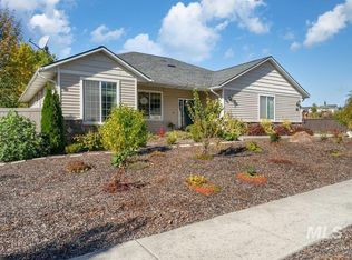 865 Fairview Dr, Moscow, ID 83843