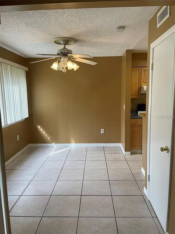 1 bed, 1.0 bath, 591 sqft, $1,250 — Photo 4