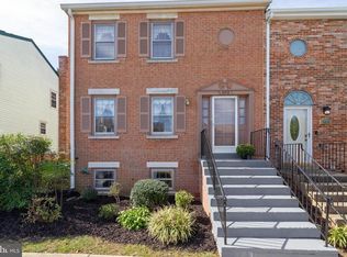 9514 Greencastle Ln, Lorton, VA 22079