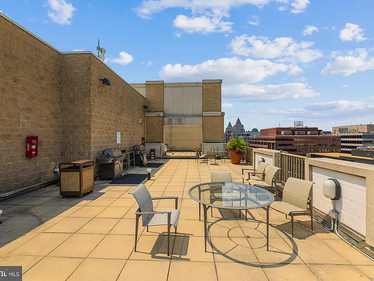 1150 K St NW #706 — Photo 23