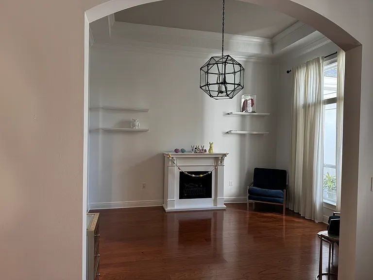 2107 Carroll Landing Dr — Photo 3