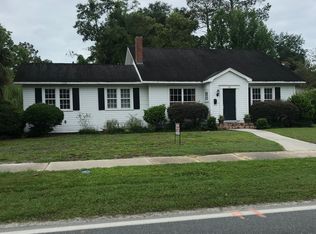 201 11th St, Live Oak, FL 32064
