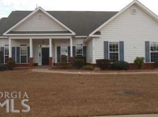 323 Lovorn Cir, Warner Robins, GA 31088