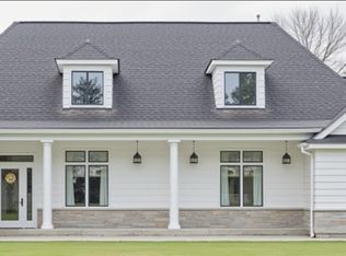 10702 Clearwater Way, Huntley, IL 60142