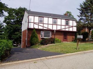 1358 Snee Dr, Pittsburgh, PA 15236