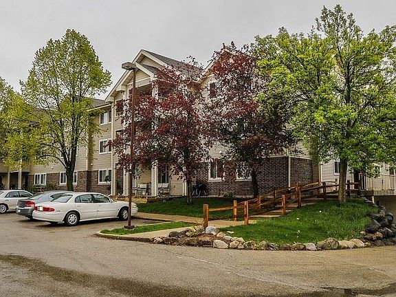 3rd image of 1148 Morraine View Dr Unit 301