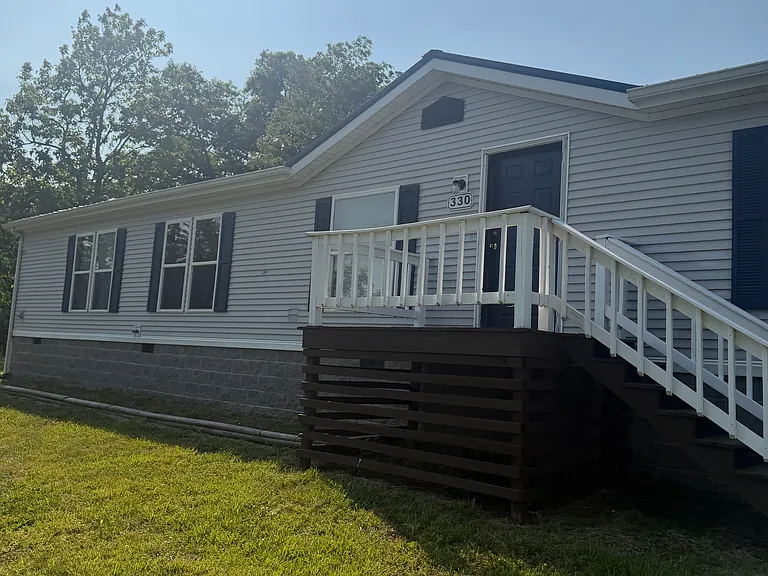 330 Lindseyville Loop — Photo 1