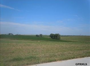10841 232nd St, Gretna, NE 68028