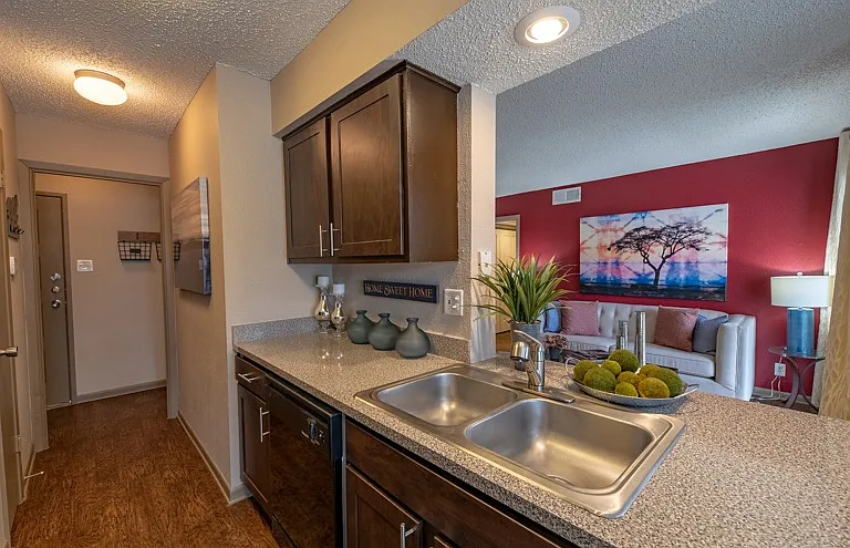 Ridgeview Place Apartments — Photo 1