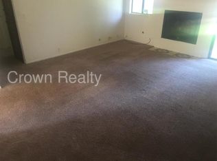 2731 W Mission Ct, Visalia, CA 93277