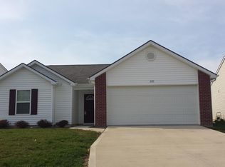 2133 Morgan Creek Dr, Fort Wayne, IN 46808