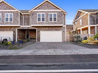 2361 S Edgewood St, Seaside, OR 97138