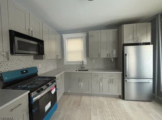 29 Linden Ave, East Orange, NJ 07018