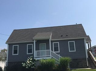 5 Sydney Pl, Monmouth Beach, NJ 07750