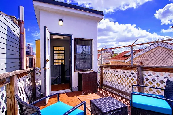 Rented by EXP Realty NYC | media 18