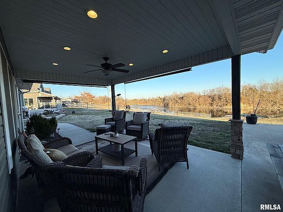 5th image of 75 Bedrock Rdg #B