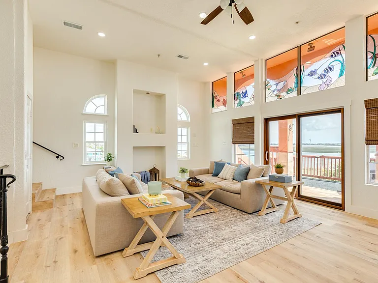 411 Sailfish St #101 — Photo 5
