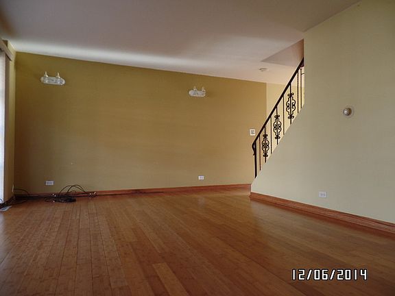 4th image of 7961 Nordica Ave