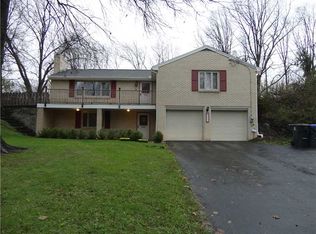 8599 Peters Rd, Cranberry Township, PA 16066