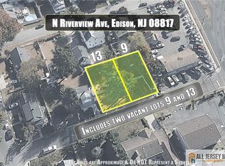 13 N Riverview Ave, Edison, NJ 08817