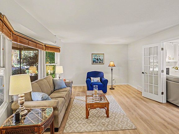 5th image of 7426 Windgate Dr