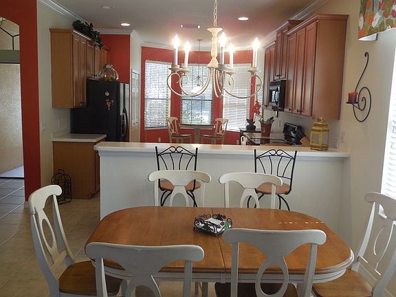 2nd image of 257 Silver Falls Dr
