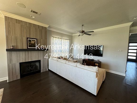 2nd image of 4606 SW Lily St