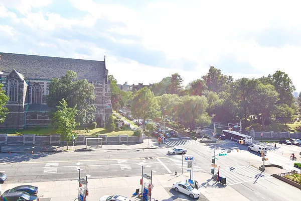 Rented by Bohemia Realty Group | media 8