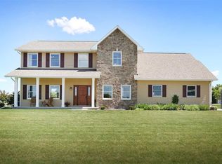 N1203 S Creek Dr, Greenville, WI 54942