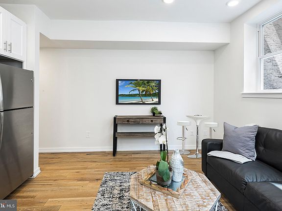 5th image of 2529 Frankford Ave APT 6
