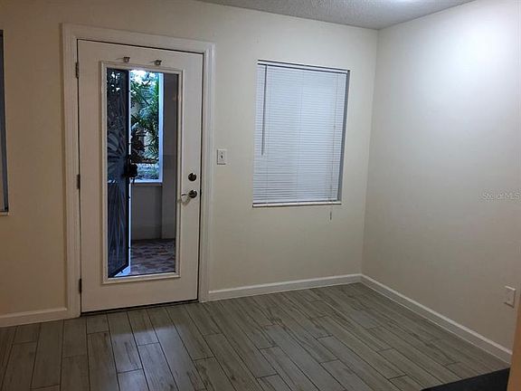 5th image of 301 S Gulfstream Ave