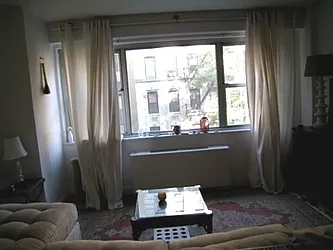 Rented by R New York