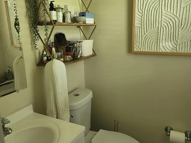 5318 Lawrence Dr — Photo 16
