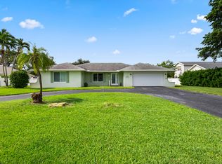 3110 Sherwood Blvd, Delray Beach, FL 33445