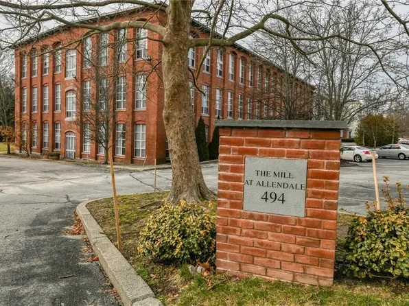 494 Woonasquatucket Ave APT 411, North Providence, RI 02911