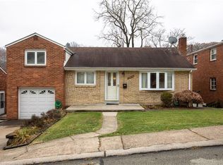 3919 Meadowbrook Blvd, Pittsburgh, PA