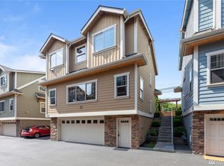 7555 210th St SW, Edmonds, WA 98026