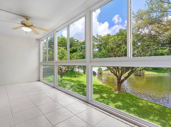 3005 Portofino Isle #C2, Coconut Creek, FL 33066