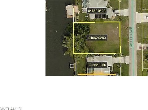 5th image of 4616 SW 17th Ave