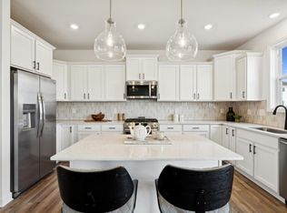 5144 Windlass Dr, Woodbury, MN 55129