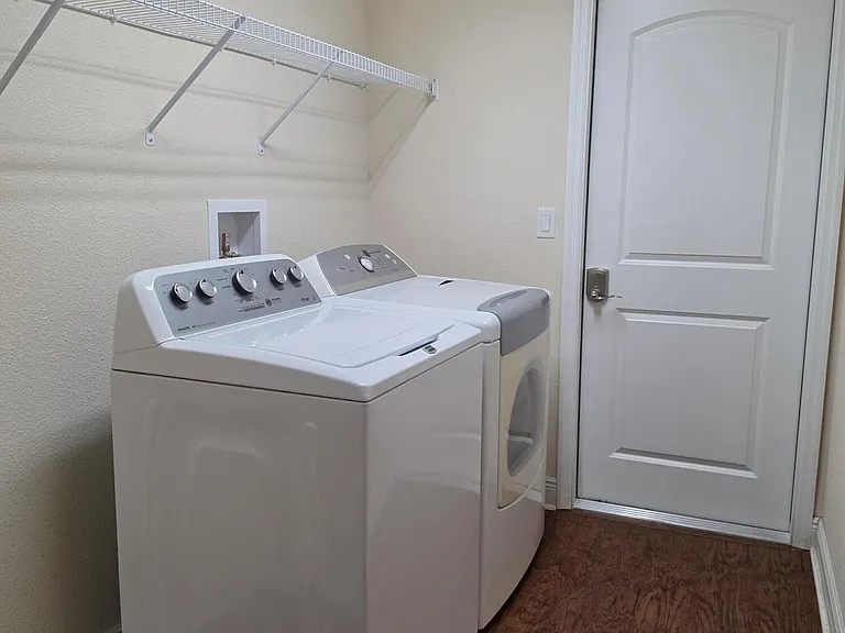 4539 Lady Hawk Way — Photo 36