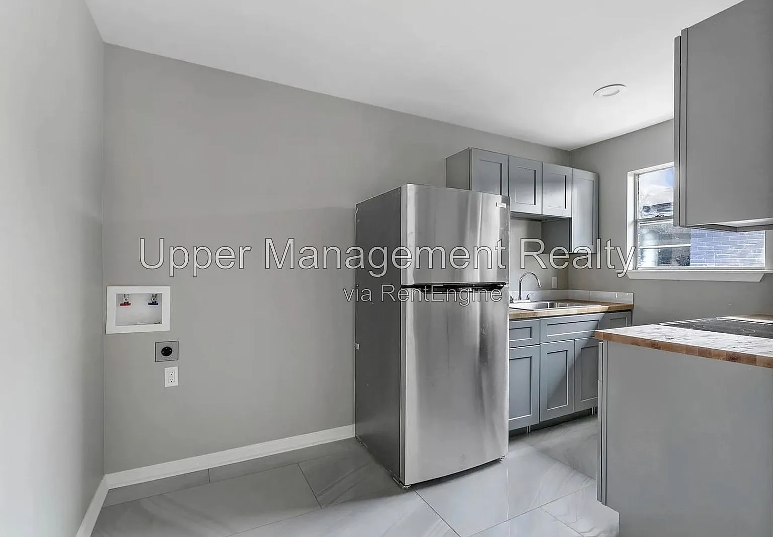 1 bed, 1.0 bath, 422 sqft, $1,100 — Photo 3