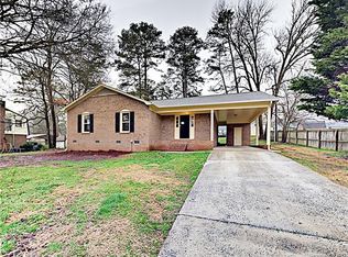 4516 Oakwood Cir, Gastonia, NC 28056