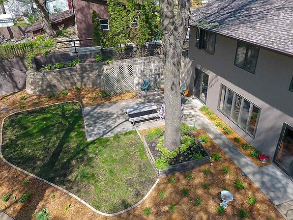 5th image of 108 Dixie Ct