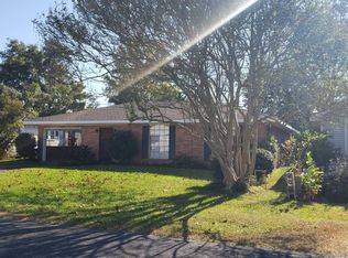 858 Victory Dr, Westwego, LA 70094
