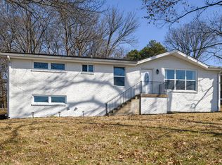 3918 Plantation Dr, Hermitage, TN 37076